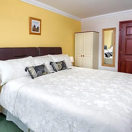 B&B Meadow View
